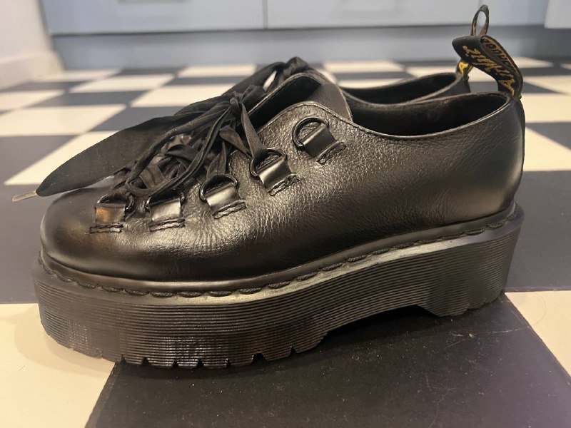 Dr Martens женские черные ботинки размер 37 5