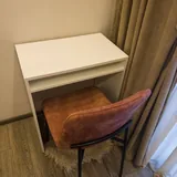 Стол Икея, стул розовый 2