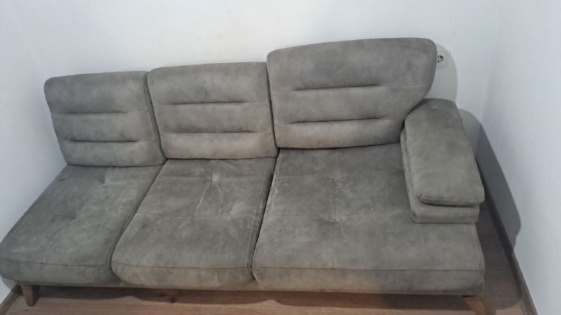 Стол, два дивана, пуф, кровать с матрасом, комод-бар 4