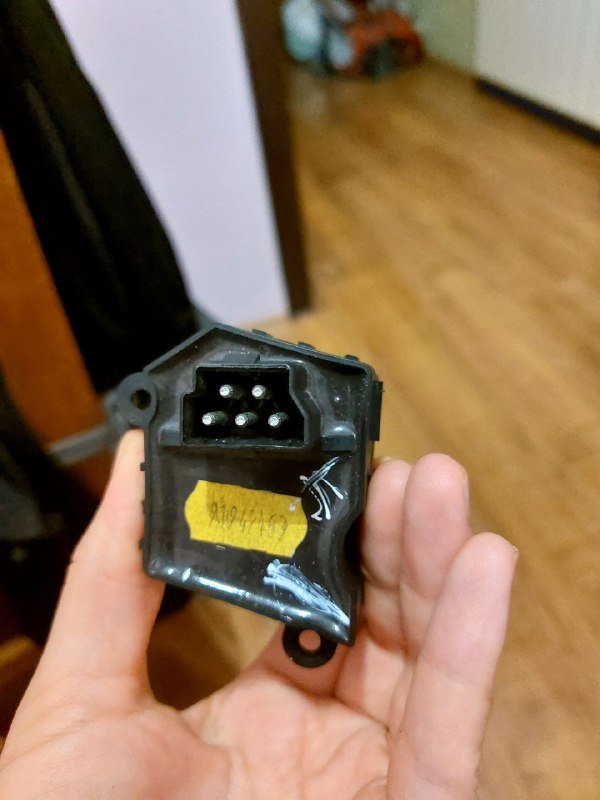 Реле печки на BMW E46,E53 3