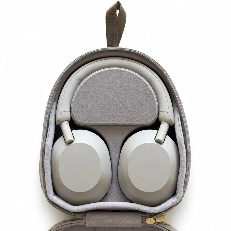 Беспроводные наушники Sony WH-1000XM5 1