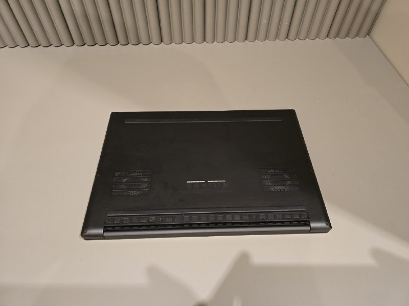 Razer Blade Stealth 13.3-inch, 2019, i7, GTX 1650 Max-Q 5