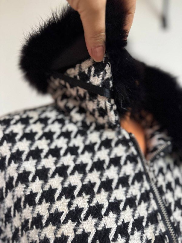 Женская куртка размер S M 2