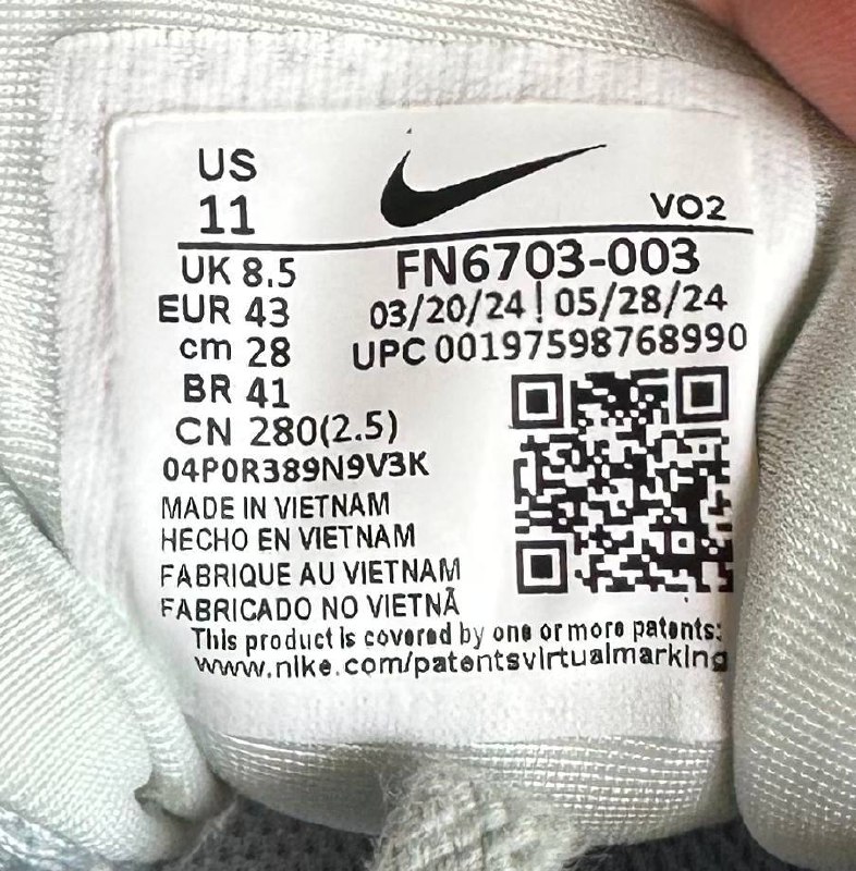 Кроссовки nike v2k run US 11 UK 8.5 новые 5