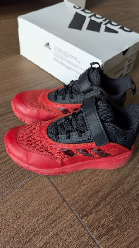 Детские кроссовки размер 33 2