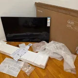 Большой новый телевизор Samsung QLED 4K 1