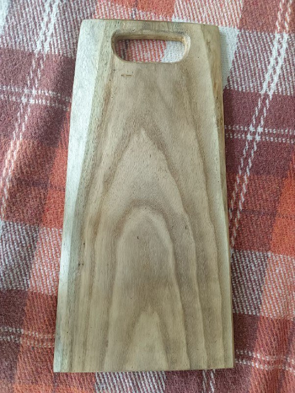 Доска из дерева бальса для подачи