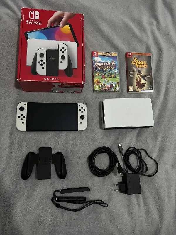 Nintendo Switch OLED 64 ГБ с играми 1