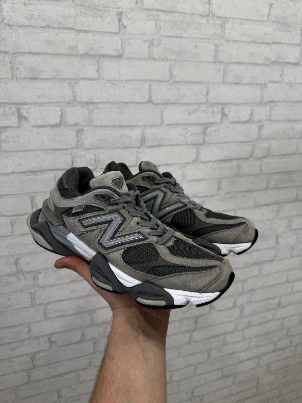 Кроссовки размер 43/44