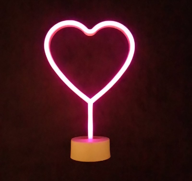 Неоновая лампа ночник подсветка в виде сердца