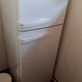 Холодильник 1