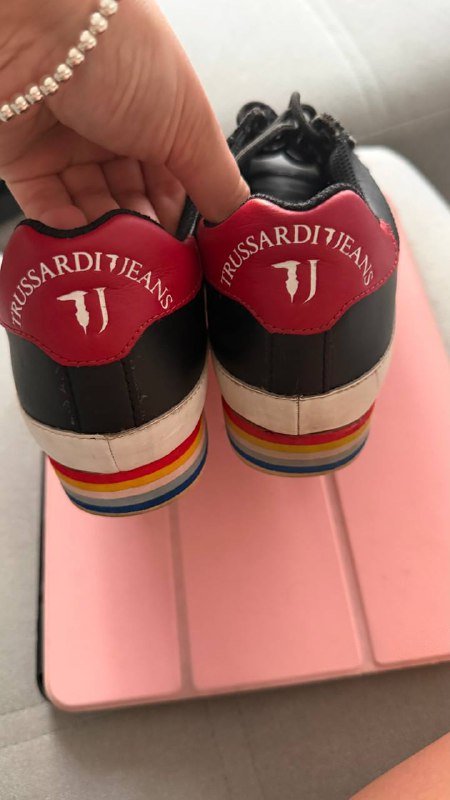 Женские кроссовки размер 37 2