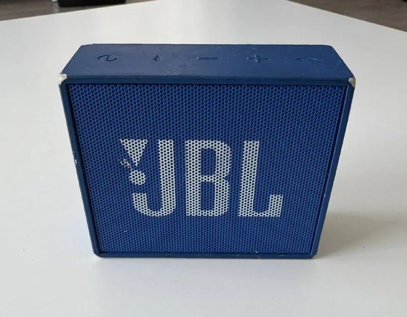 Блютуз-колонка JBL Go 1