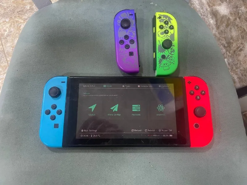 Nintendo Switch первой ревизии с прошивкой 1