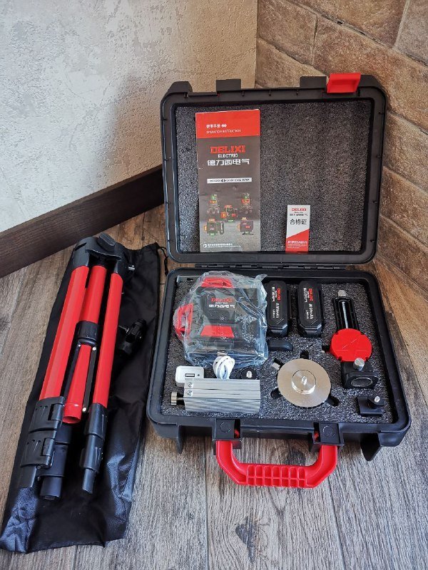 Лазерный уровень DELİXİ 4D профессиональный зелёный лазер 2