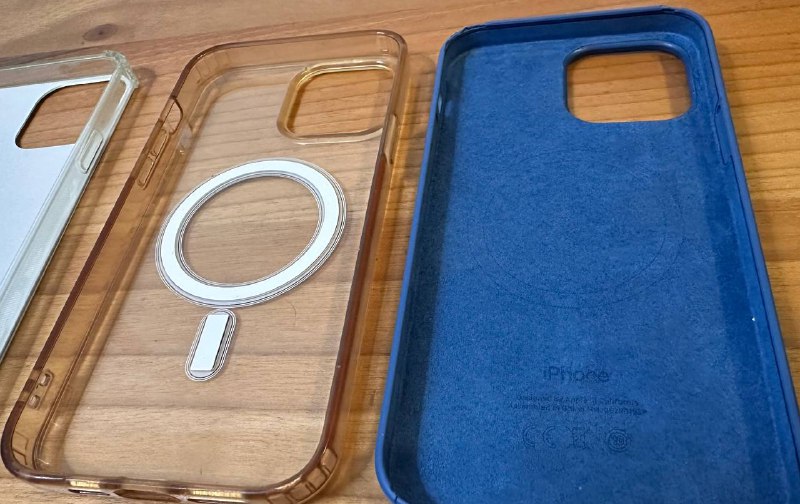 iPhone 13 Pro Max 512 gb с чехлами 4