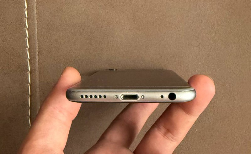iPhone 6 16GB заблокированный на iCloud на детали 2