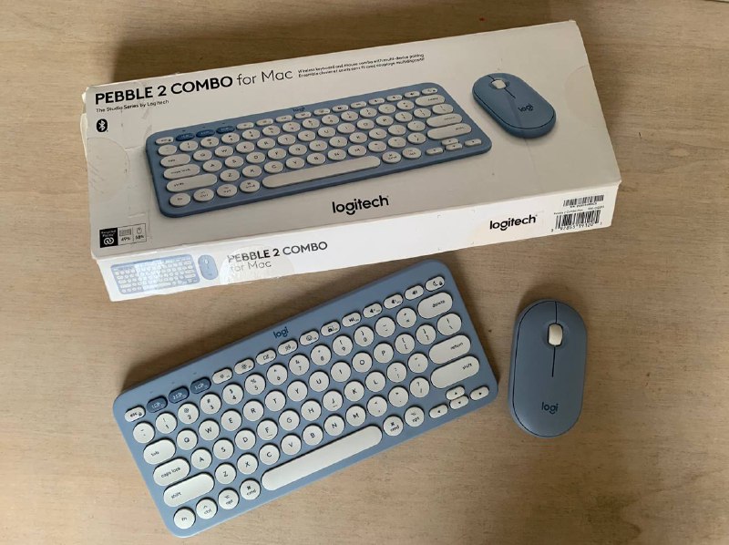 Клавиатура Logitech с мышкой, подставки, экстендер wi-fi