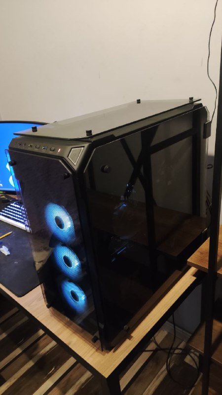 Корпус Thermaltake View 71 TG с вентиляторами 4