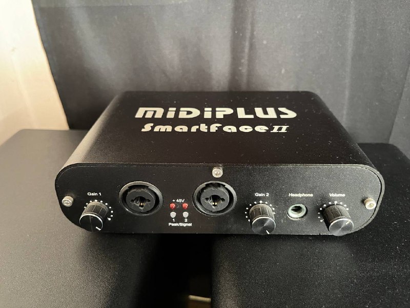 audio interface MIDIPLUS Smartface II