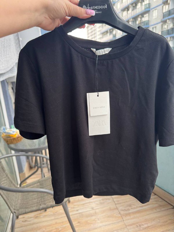 Черная мужская футболка Zara