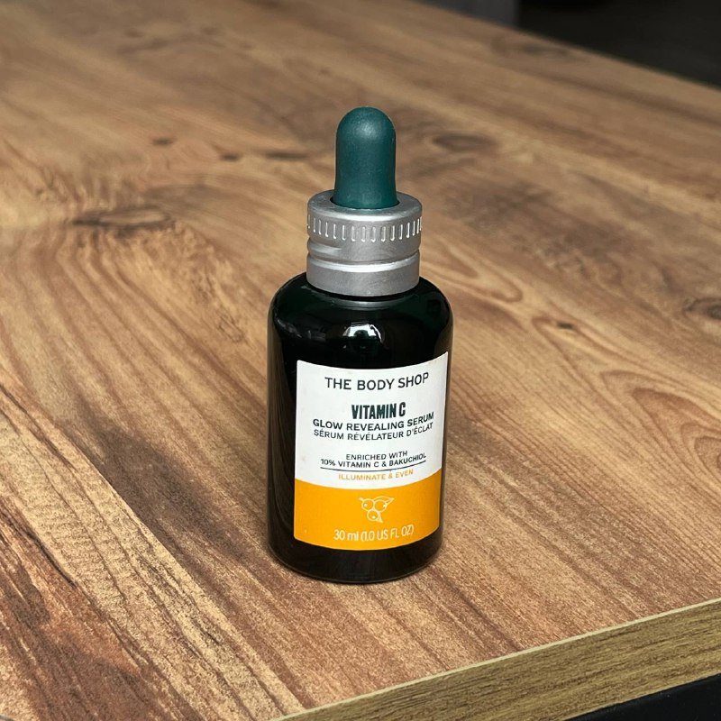 NYX Spray, Davines Mist, Vitamin C Serum, Nuxe Deodorant, Acne Gel, Essence Brow Gel, Lip Stain 3