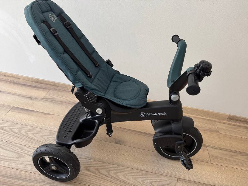 Трёхколёсный велосипед Kinderkraft Easytwist 2