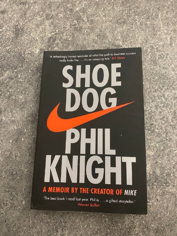 Женская куртка Bershka, книга Shoe Dog Phil Knight 6