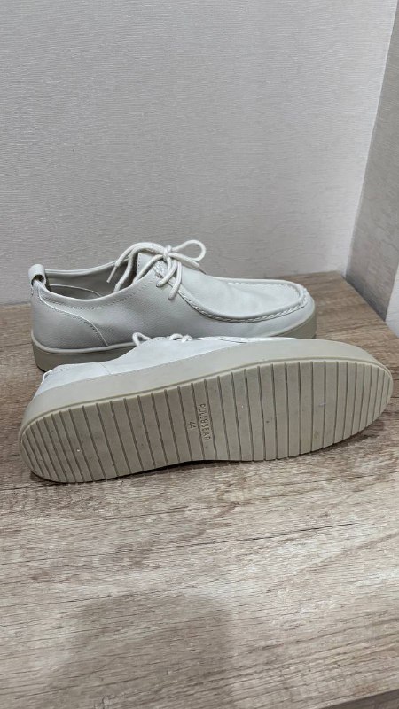 Flat leather ankle boots Pull & Bear 3