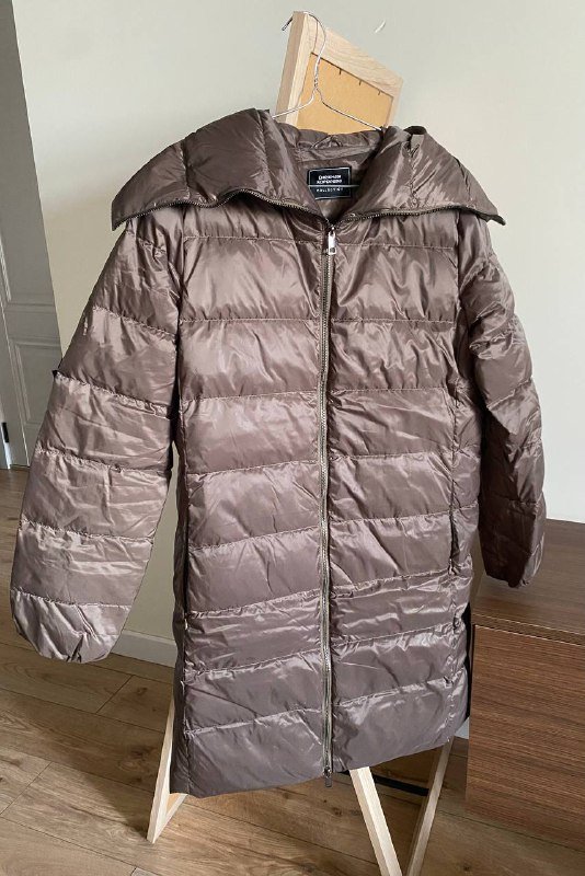 Пуховик размер 46