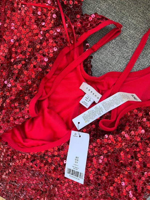 Платье TOPSHOP красное с пайетками, размер 36 4