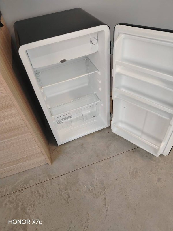 Мини холодильник Midea 4