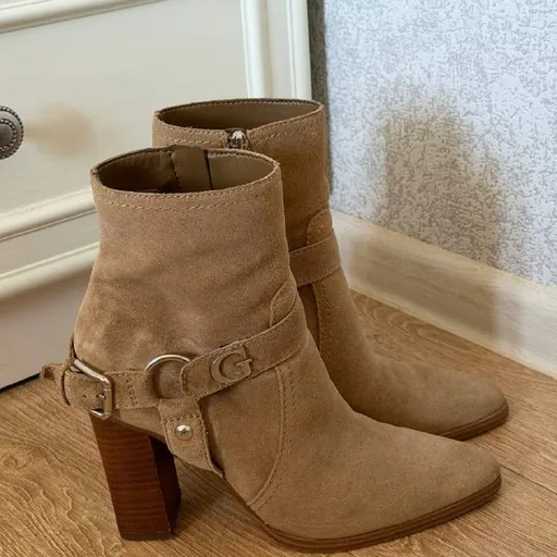 Ботинки Guess