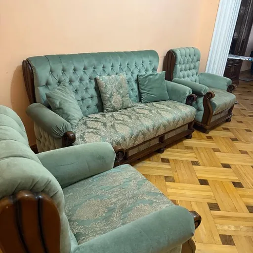 Диван и 2 кресла