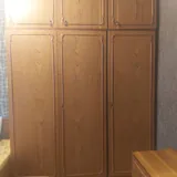 Кровать, матрас, шкаф, комод, зеркало 2