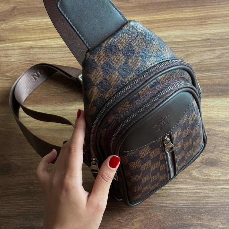 Мужская барсетка сумка через плечо Louis Vuitton реплика 3