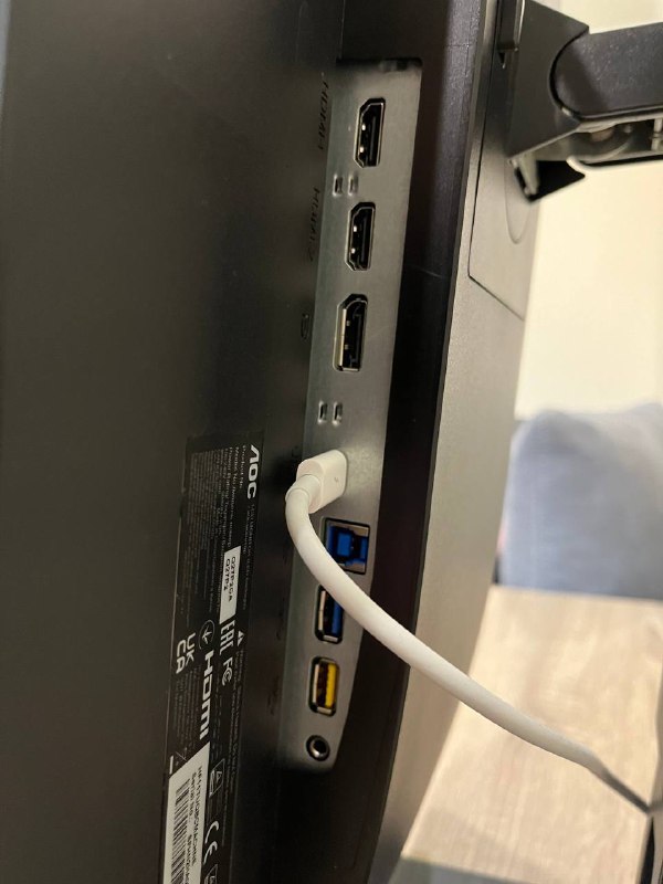 Монитор AOC Q27P2CA 27 дюймов USB-C DisplayPort HDMI 3