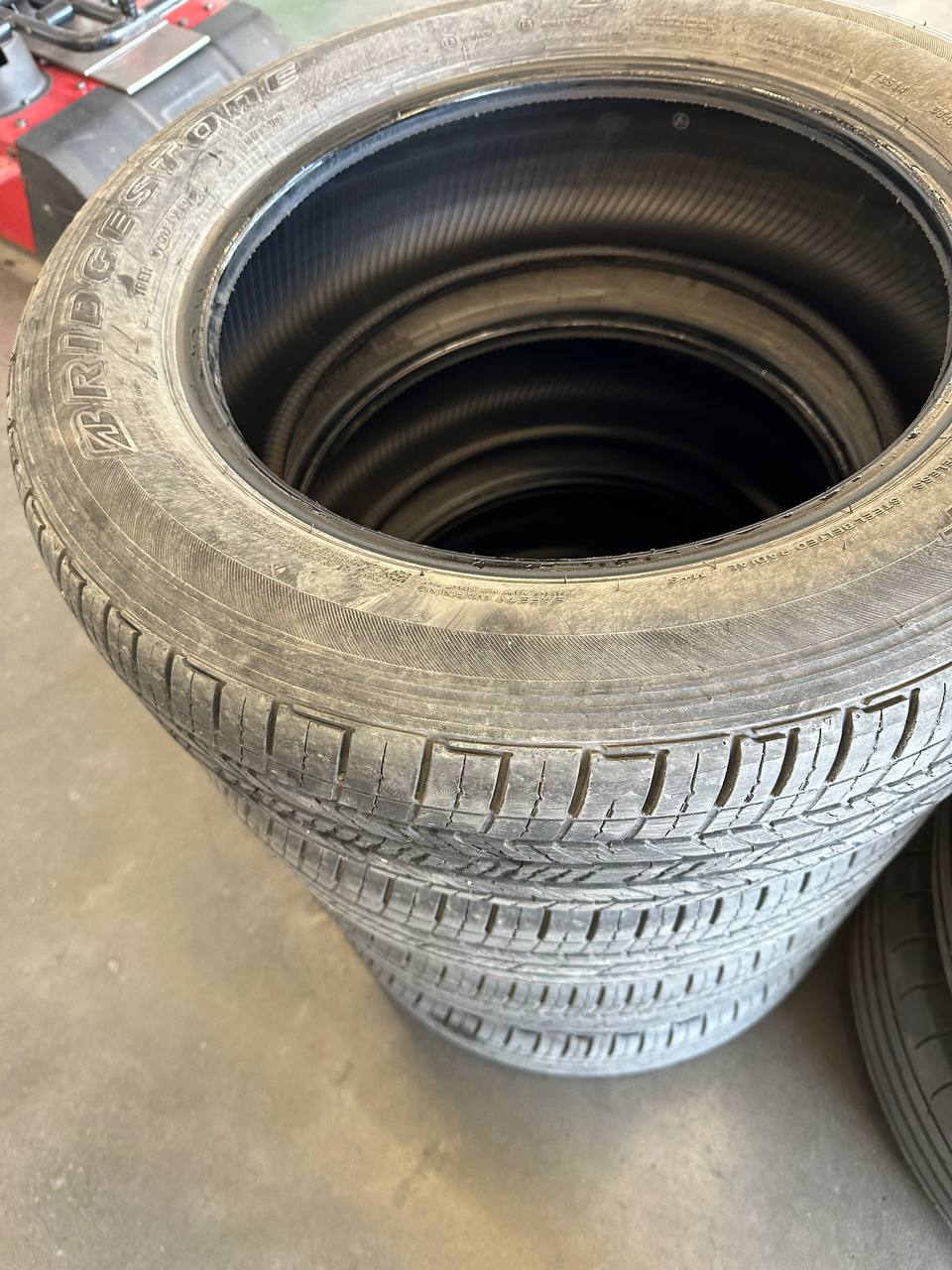 Летняя резина Dueler bridgestone 215/60 R17 96H H/T843 2
