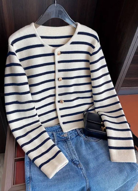 Платье с жемчужными бретелями, кардиган в полоску 4