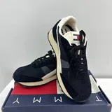 Tommy Hilfiger sneakers, size 38 2