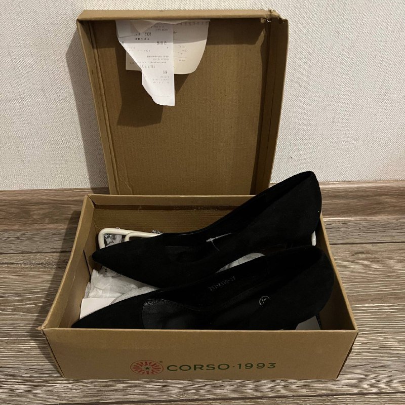 Ботинки Dr. Martens 1460, туфли Corso на каблуке 8