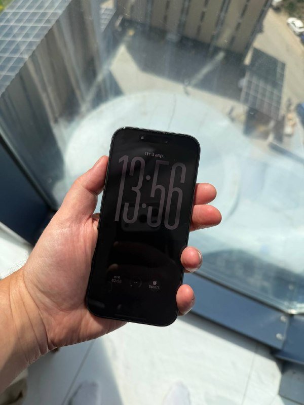 iPhone 17 черный 256 GB eSIM