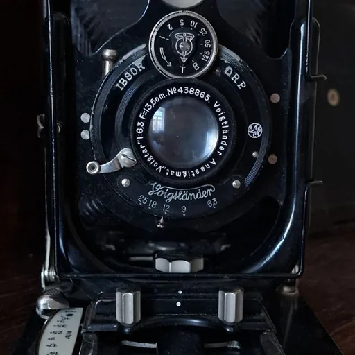 Фотоаппарат Voigtlander, кассеты, бачки, чехол