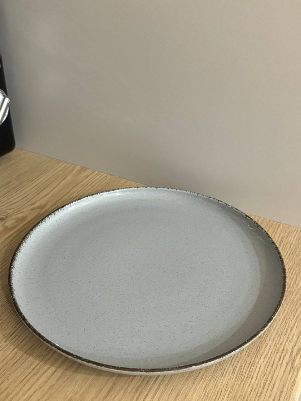 Тарелки Jysk разных видов