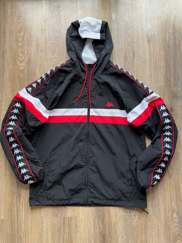 Карго Jack Wolfskin, Dickies, Винтажные джинсы RRL, Шорты The North Face, Champion, Fox Racing, Ветровка Napapijri, Lacoste, Kappa 9