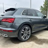 Audi SQ5 4