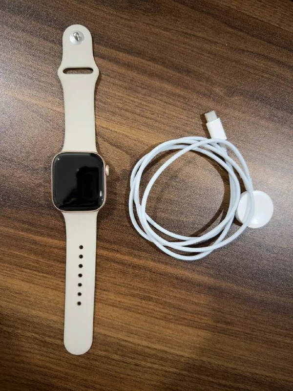 Apple Watch 11 42 новые 1