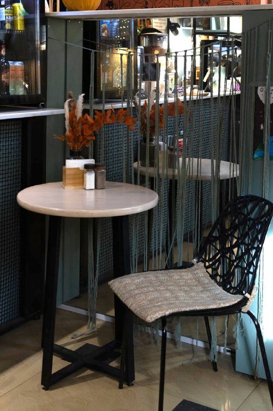 Готовый бизнес кафе в центре Батуми с оборудованием и брендом 4