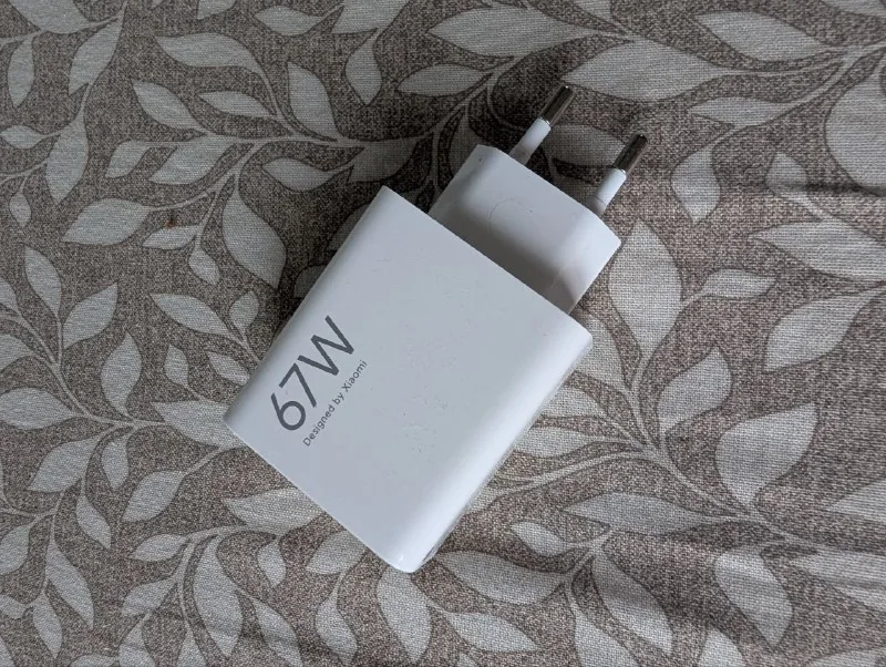 Зарядка Xiaomi 67 Вт 1