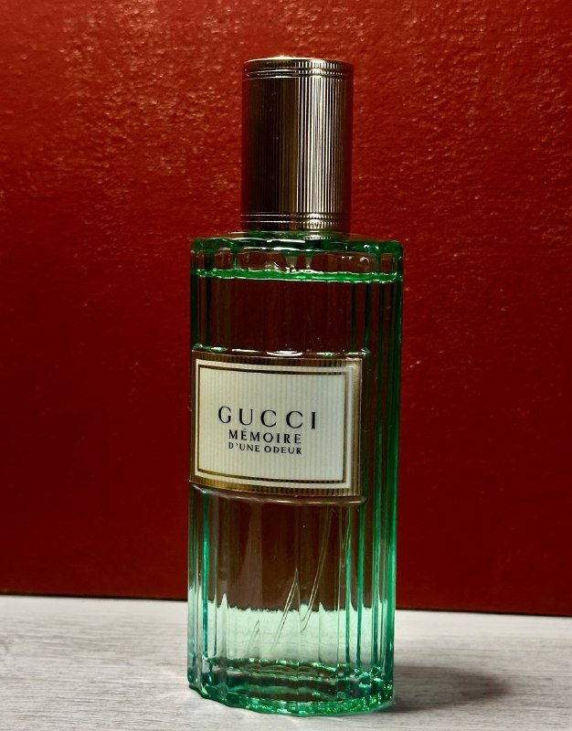 Женские духи Gucci Memoire D'une odeur 60ml 3